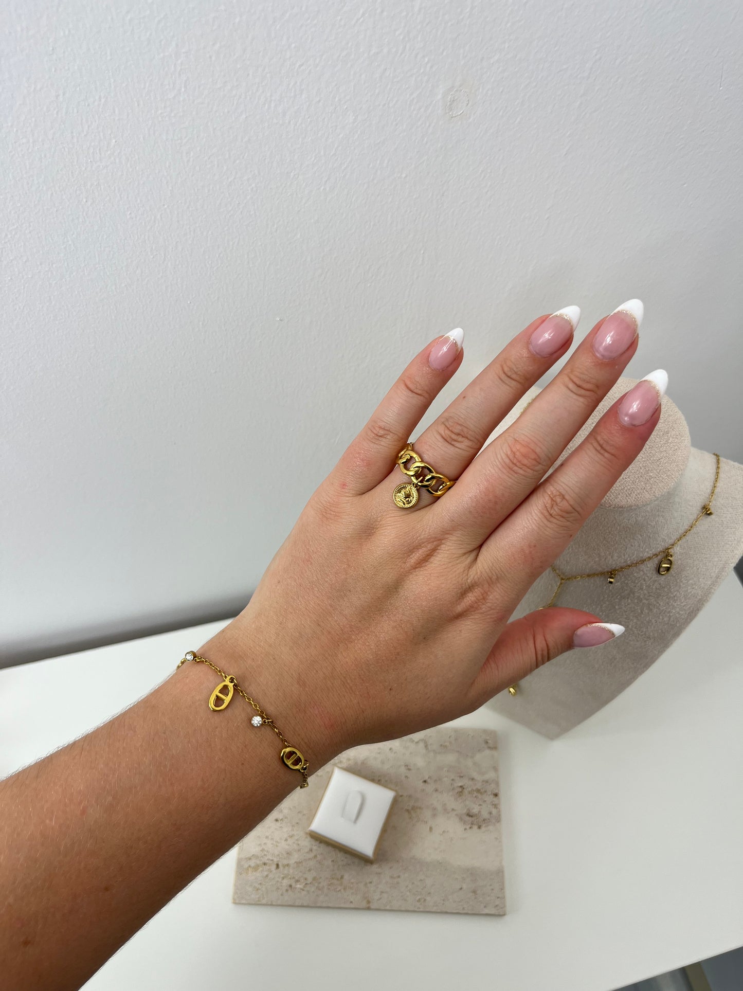 Bague éden