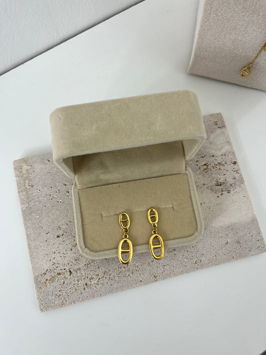 Boucles d’oreilles Théa doré